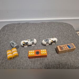 Train Cargo Extras And Yellow Cargo Car BRIO Compatible